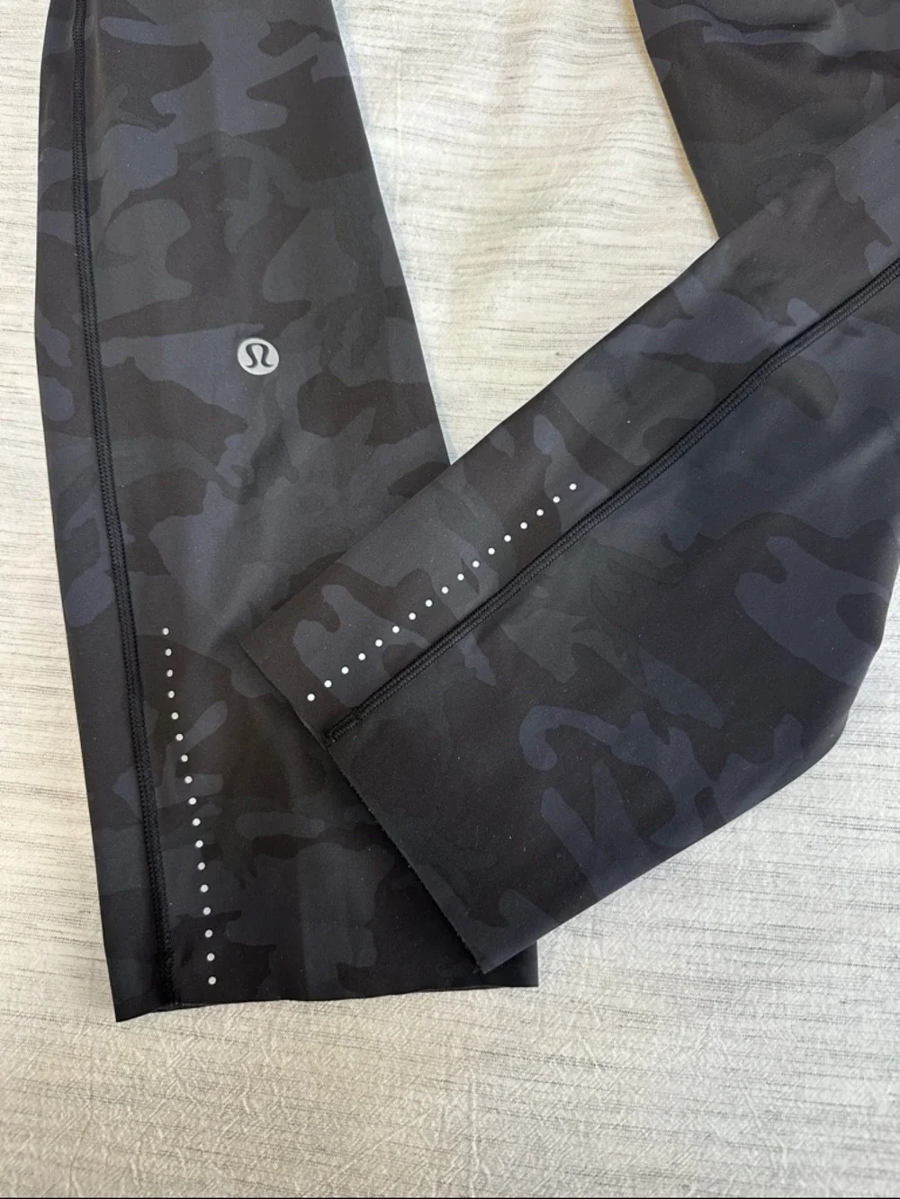 Lululemon Fast and Free High Rise Crop - Picture 7 of 10